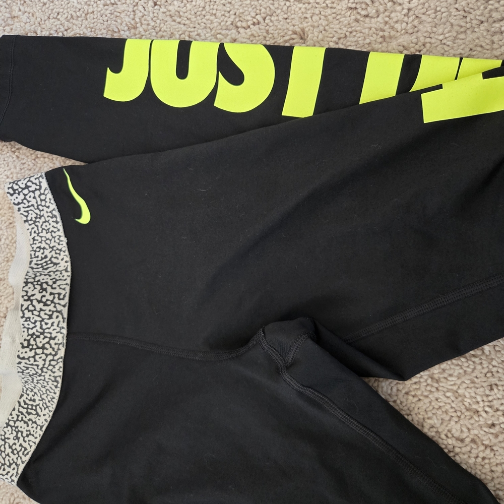 Nike Kids Black and Neon Yellow Leggings